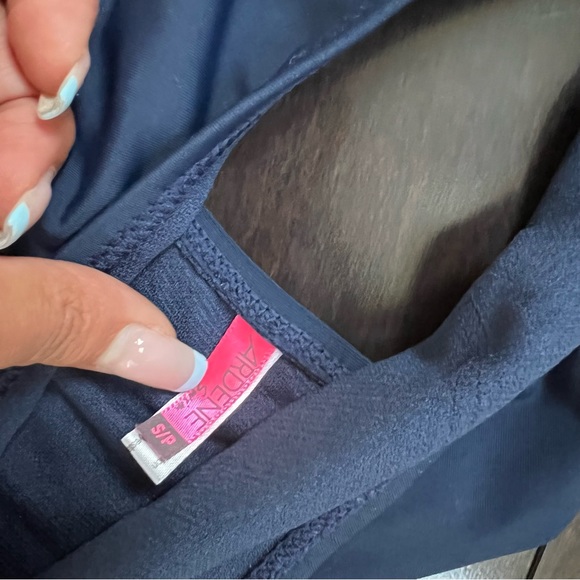 One piece swimsuit - size small - Picture 6 of 6